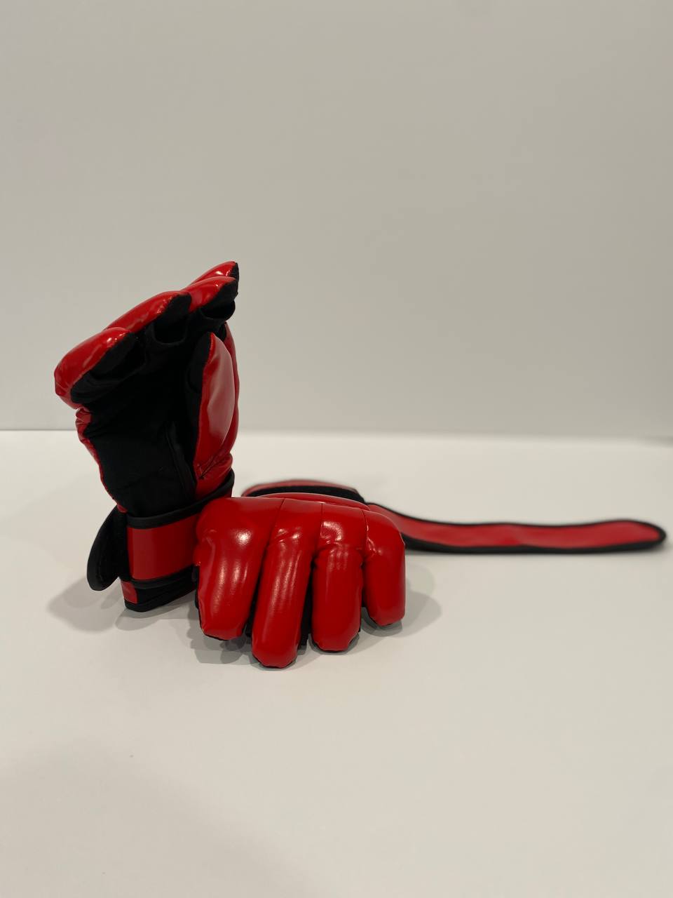 Красные краги АРБ с размером